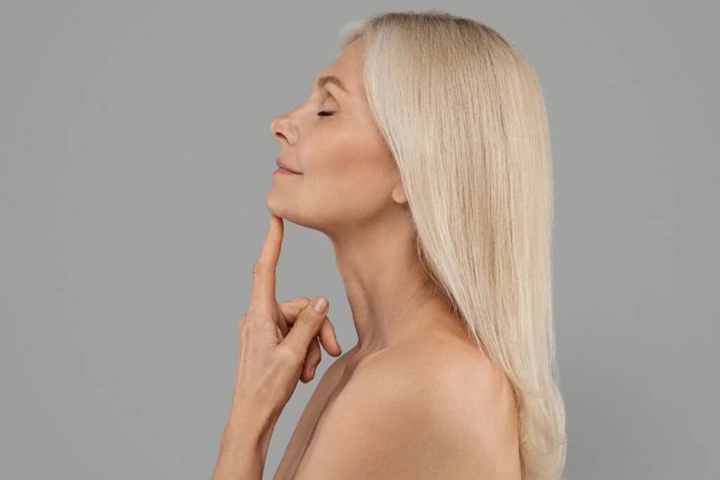 During the initial consultation, patients can discuss their concerns about loose neck skin and determine the appropriate surgical approach and associated costs.